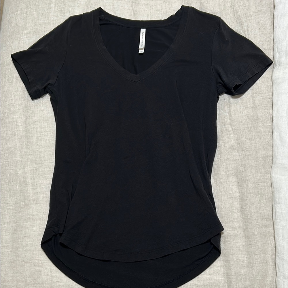 Aritzia V-Neck Women's Top
